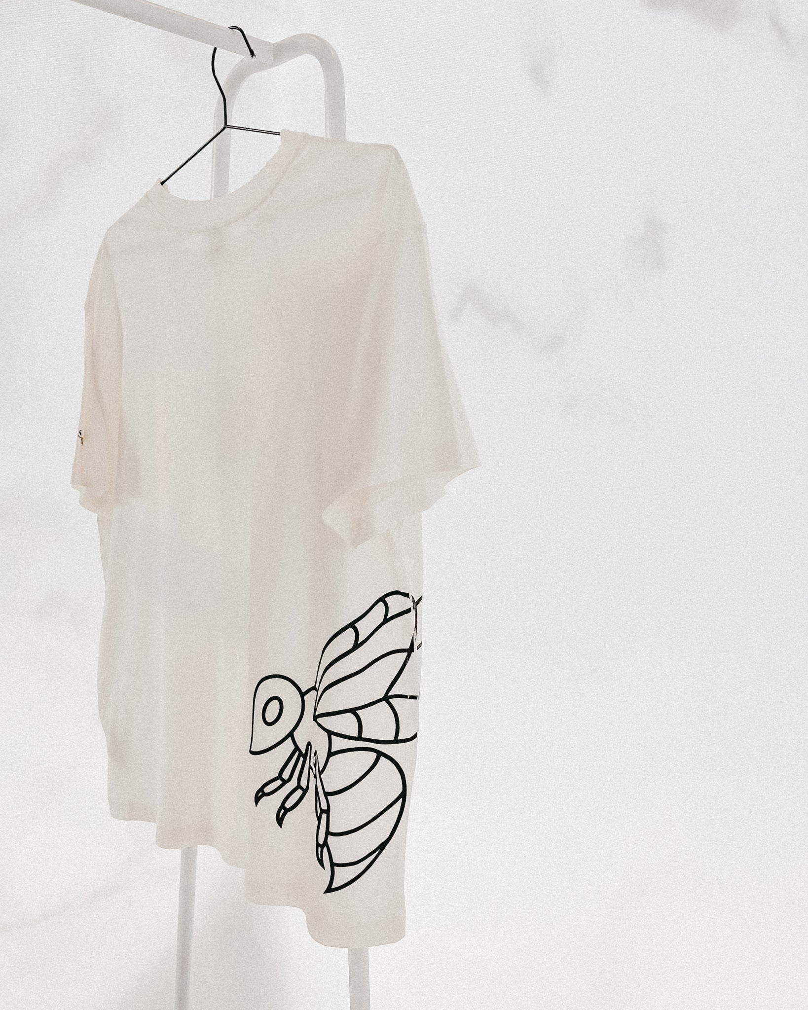 Bee Oversized Tee